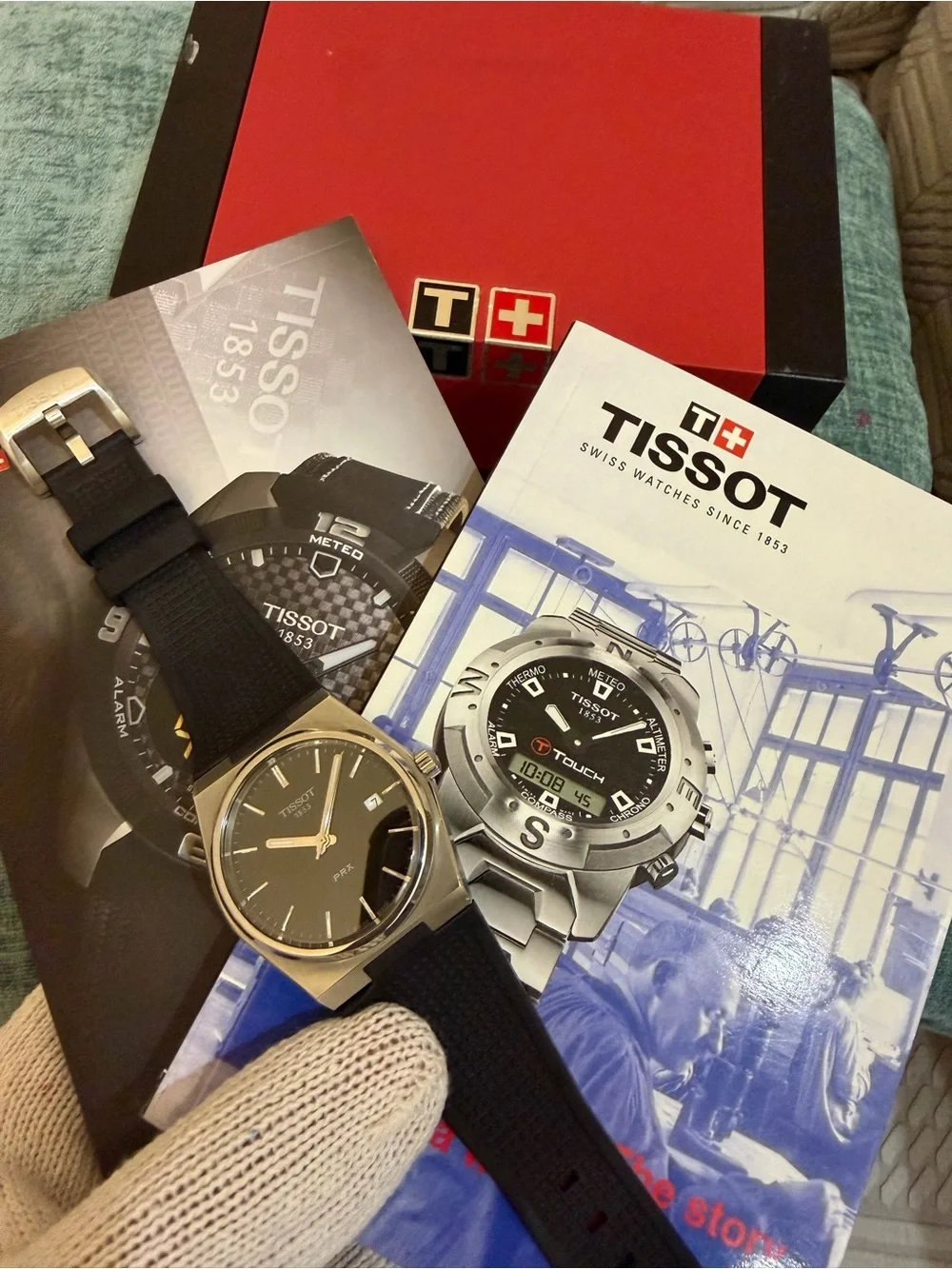 Tissot PRX Quartz 40mm Black Dial Men's Watch Rubber Strap T1374101705100